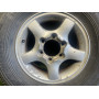 Автошини 2 шт Michelin Latitude Сross 7мм 235/75 R15 з дисками Hyundai Terracan  (HP)  01-06  Hyundai Б/У