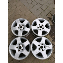 Диск литий Audi  R15 7.0j PCD5*112 ET35 DIA57.1 (сірий)||