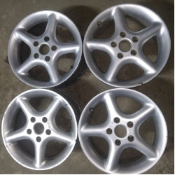 Диск литий Borbet  R15 7.0j PCD5*112 ET35 DIA72.6 (сірий)|KBA43191|