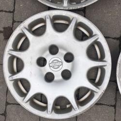 R15 Nissan 403150L700 сірий