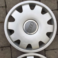 R16 Audi 4B0 601 147 C сірий