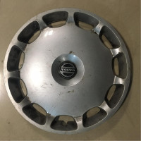 R16 Volvo 30645367 сірий