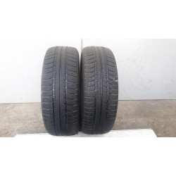 Автошини Kumho Solus vier 195/60 R15  88H 5мм  Всесезонна Б/У