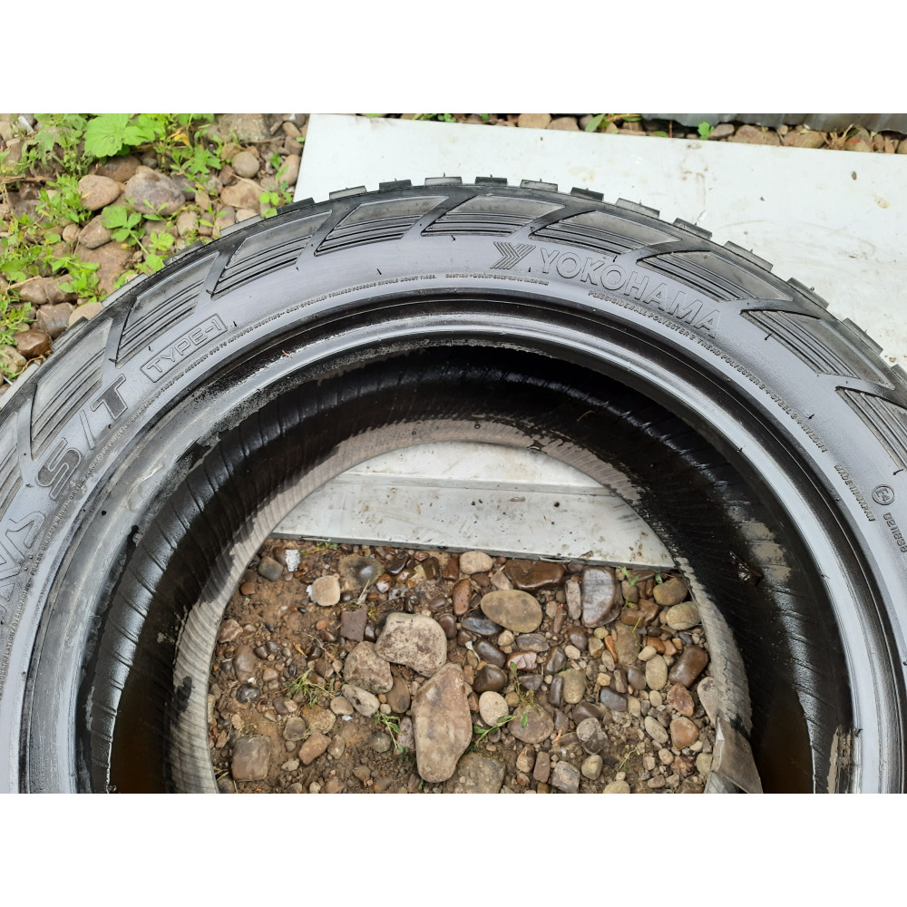 Автошини Yokohama S/T 285/50 R18  109V 8мм  Літо Б/У