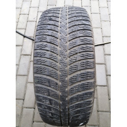 Автошини Kumho Izen KW23 195/55 R16  87H 5мм  Зимова Б/У