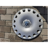 R16 Volkswagen 3B0601147F сірий
