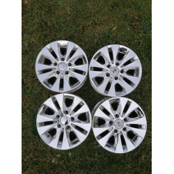 Диск литий PONTIAC P660 R15 7.0j PCD5*120 ET35 DIA74.1 (срібний)||
