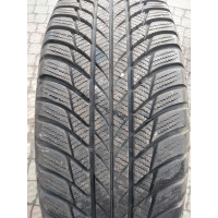 Автошини Bridgestone Blizzak LM001 215/65 R17  99H 6мм  Зимова Б/У