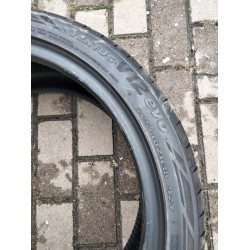 Автошини Hankook VENTUS V12 EVO 225/40 R18  92Y 7мм  Літо Б/У