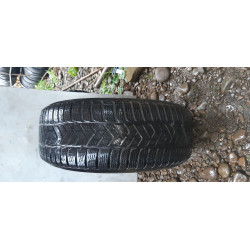 Автошини Pirelli SOTTOZERO 3 235/55 R17  99H 3мм  Зимова Б/У