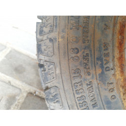 Автошини Vredestein Snow 135/ R13  68Q 6мм  Зимова Б/У
